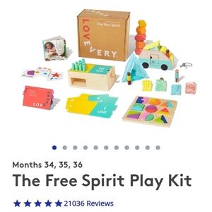 Lovevery the Free Spirit Play Kit